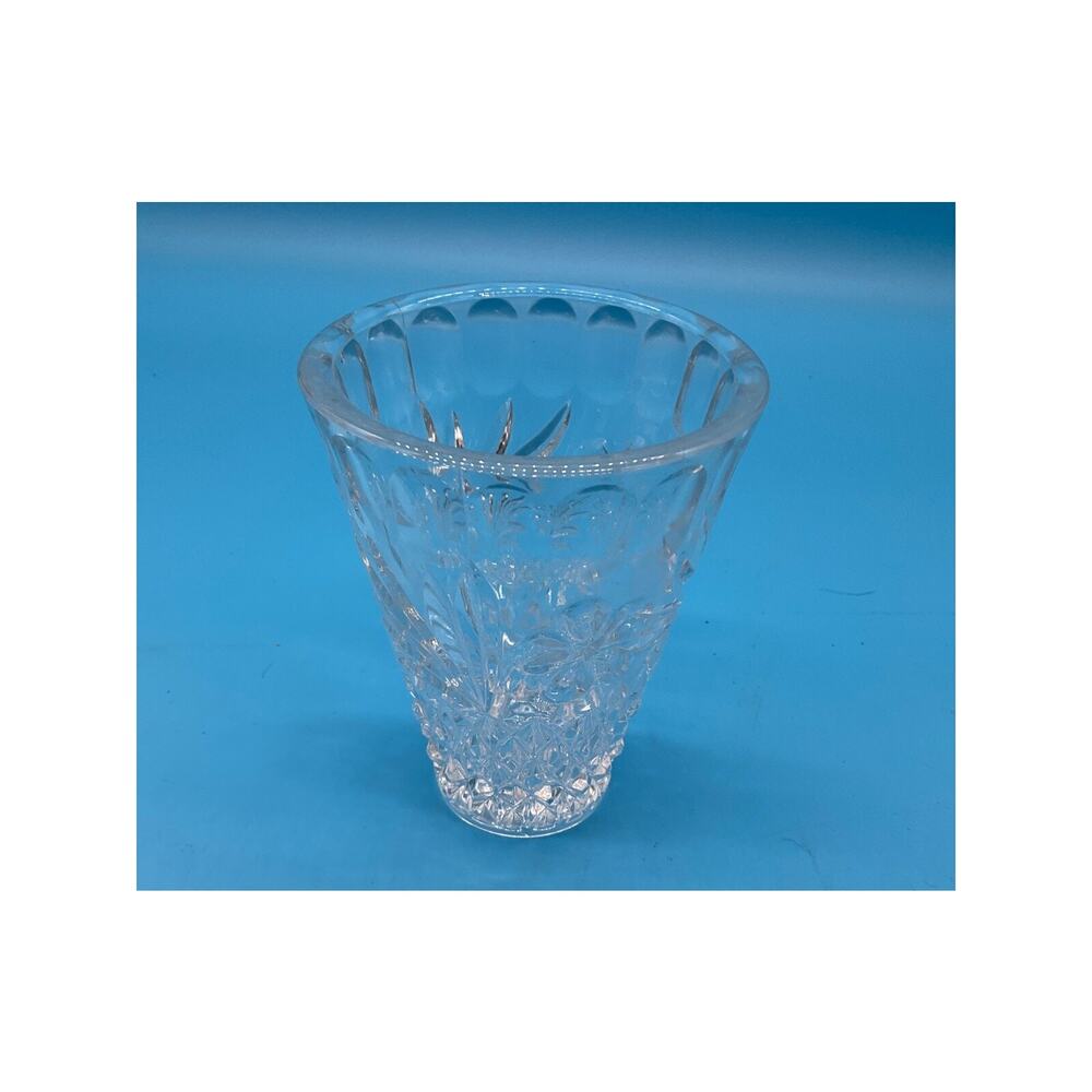 Vintage‎ Clear Pressed Glass Vase 5" Tall Diamond Starburst Pattern Floral HEAVY